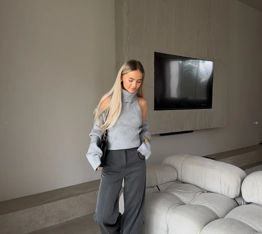 Top Elegante Mujer – Cuello Alto y Hombros Descubiertos